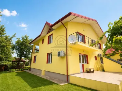 Casa 5 camere 3 bai + 1550 mp teren, Aroneanu Iasi - foto 17