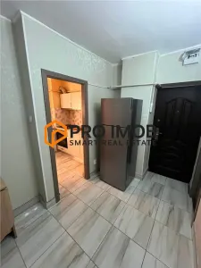 Apartament 2 camere cf 1 decomandat zona Centru - foto 6