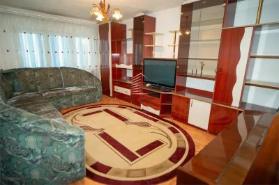 Apartament de tip PC cu 3 camere - foto 3