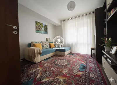 Apartament decomandat cu terasa in Cug - foto 1