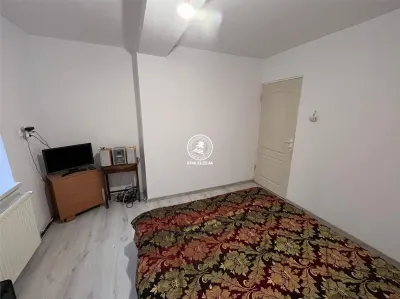 Apartament 3 camere, pe 2 nivele cu curte, in Bucium - foto 18
