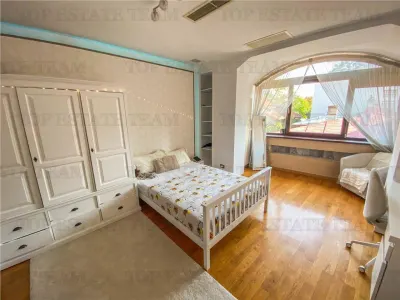 Vila de vanzare in zona Piata Victoriei - Lascar Catargiu , 530 mp - foto 18