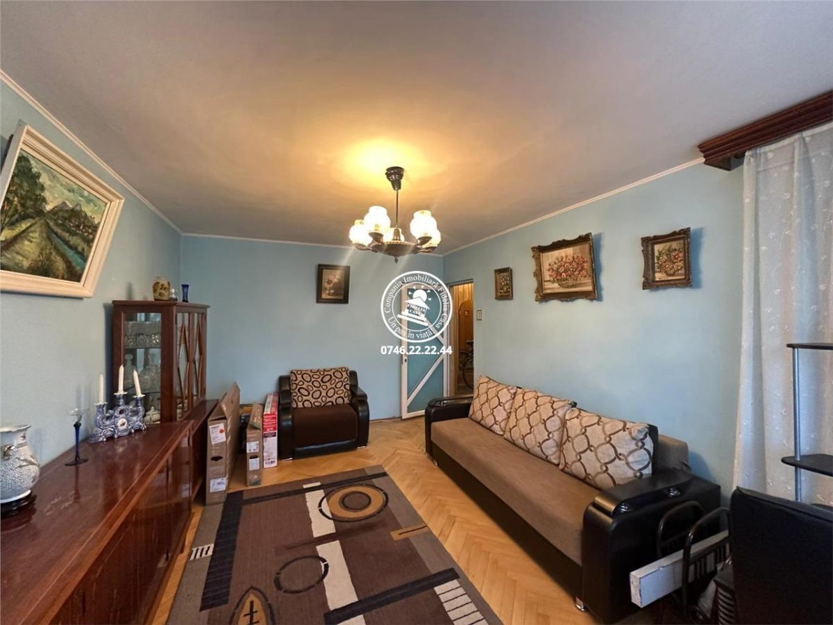 Apartament 3 camere  de vanzare  Tatarasi - Oancea, - Iasi