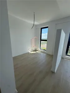 Apartament in bloc nou etaj 3 cu lift - foto 2