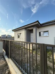 Duplex pe parter - posibilitate alegere finisaje - zona buna - foto 6