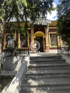 Vila  de vanzare  Centru, - foto 1