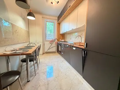 Apartament cu 2 camere decomandat + gardina 80mp, loc de parcare Rediu - foto 6