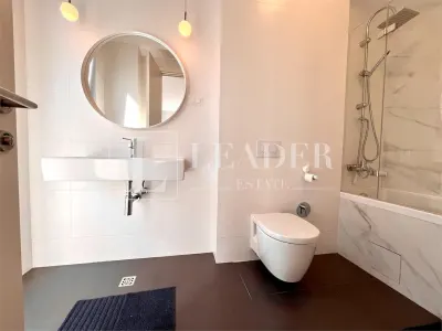 Apartament cu 3 camere | Aviatorilor | Bloc nou | Parcare - foto 19