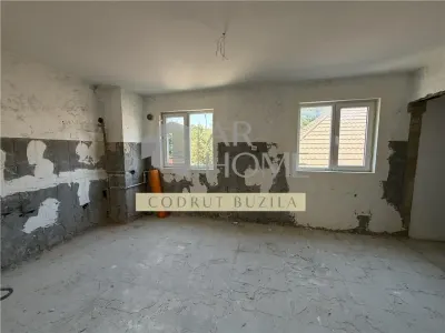 Apartament 3 camere in vila, curte, zona centrala Breaza, Prahova - foto 7