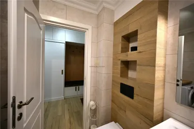 Apartament modern cu 2 camere și loc de parcare de închiriat în Suceava Zamca | Bloc nou | 480 Euro/lună - foto 13