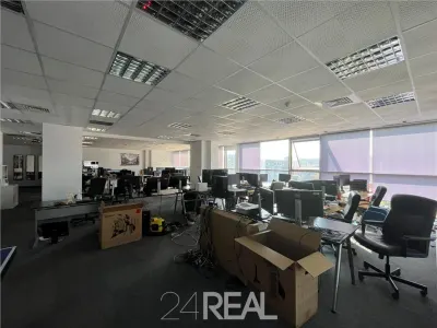 Inchiriere birouri Victory Business Center, zona Decebal - 370 mp - foto 14