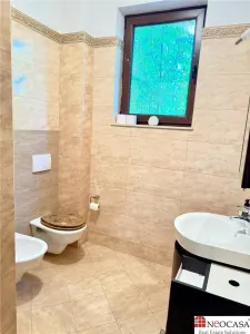VILA INDIVIDUALA CU PISCINA, LANGA JOLIE VILLE MALL! - foto 14