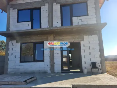 Vila noua Comana-la gri - Comana
