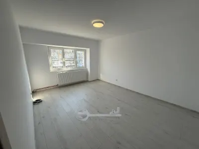 Apartament 2 camere decomandat, 56 mp, complet renovat – Dacia Bicaz - Iasi