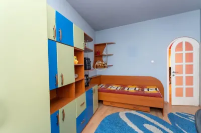 Etaj 1 Apartament cu 3 camere | Central - foto 8