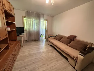 Apartament 2 camere de vânzare Bariera Bucuresti - foto 3