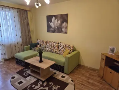 Apartament 2 camere decomandat etajul 2 Astra- Carpatilor - Brasov