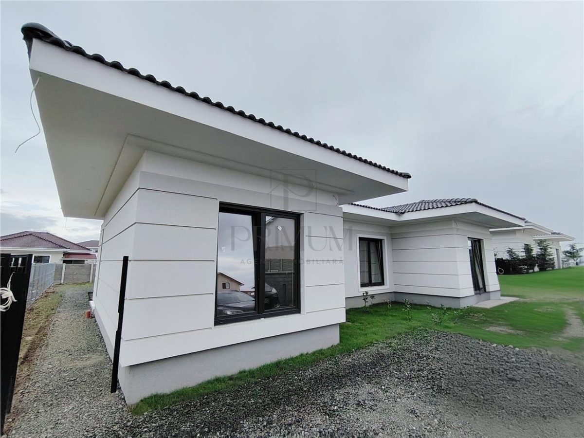 DUPLEX MODERN - ZONA  LINISTITA - FINISAJE LA CERERE - Mosnita Noua